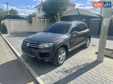 Авто Volkswagen Touareg 2013 № 7784977