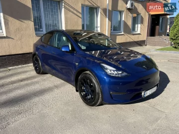 Авто Tesla Model Y 2021 № 7784980