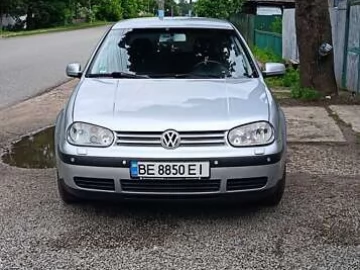 Авто Volkswagen Golf 2001 № 7785035