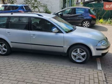Авто Volkswagen Passat 2001 № 7785336