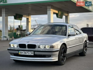 Авто BMW 7 Series 2000 № 7785358