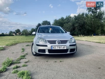 Авто Volkswagen Golf 2005 № 7785363