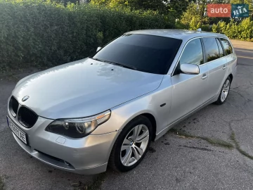 Авто BMW 5 Series 2004 № 7785396