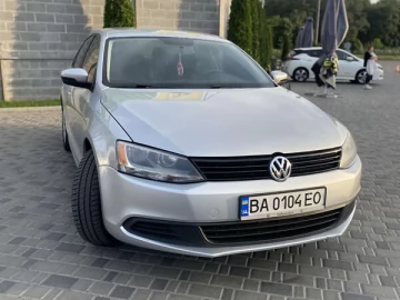 Авто Volkswagen Jetta 2011 № 7785415