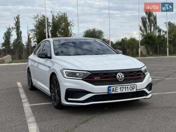 Авто Volkswagen Jetta 2019 № 7785528