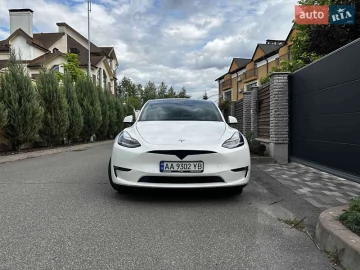 Авто Tesla Model Y 2021 № 7785563