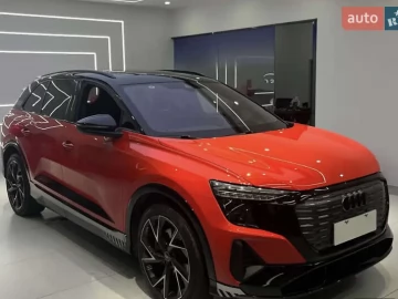 Авто Audi Q5 E-Tron 2022 № 7785572