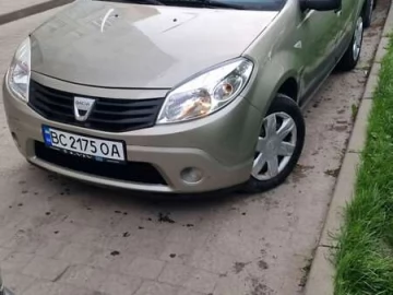 Авто Dacia Sandero 2010 № 7785637