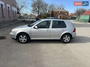 Авто Volkswagen Golf 1999 № 7785652