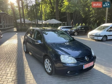 Авто Volkswagen Golf 2004 № 7785674