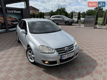 Авто Volkswagen Jetta 2005 № 7785700