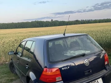 Авто Volkswagen Golf 1999 № 7785809