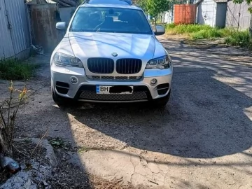 Авто BMW X5 2010 № 7785818