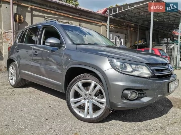 Авто Volkswagen Tiguan 2016 № 7785819