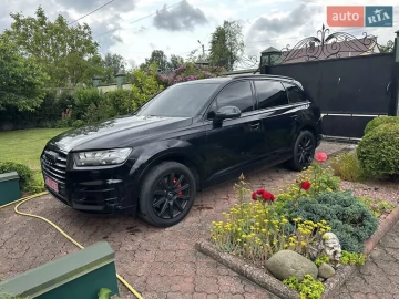 Авто Audi Q7 2016 № 7785874