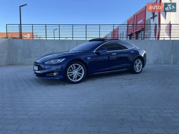 Авто Tesla Model S 2016 № 7785916