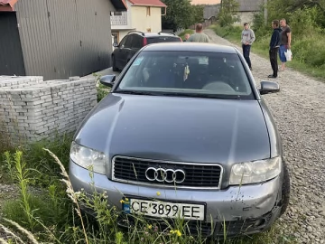 Авто Audi A4 2000 № 7785926