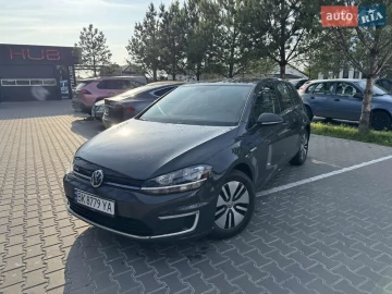 Авто Volkswagen E-Golf 2017 № 7785942