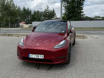 Авто Tesla Model Y 2024 № 7785956