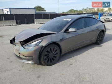 Авто Tesla Model 3 2021 № 7786035