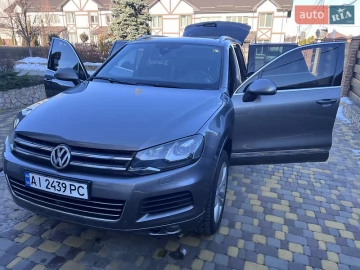 Авто Volkswagen Touareg 2012 № 7786157