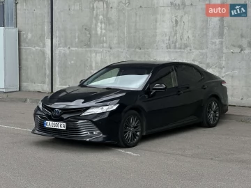 Авто Toyota Camry 2019 № 7786168
