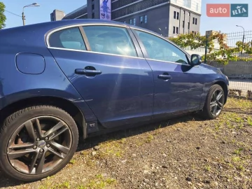 Авто Volvo S60 2013 № 7786242