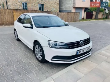 Авто Volkswagen Jetta 2016 № 7786263