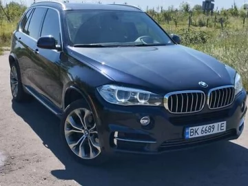 Авто BMW X5 2015 № 7786303