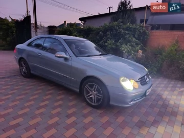 Авто Mercedes Clk-Class 2003 № 7786388