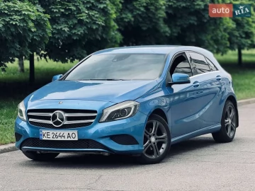 Авто Mercedes A-Class 2012 № 7786432