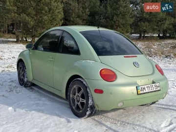 Авто Volkswagen Beetle 2000 № 7786521