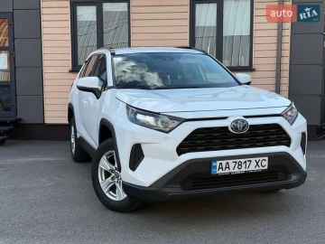 Авто Toyota Rav4 2019 № 7786676