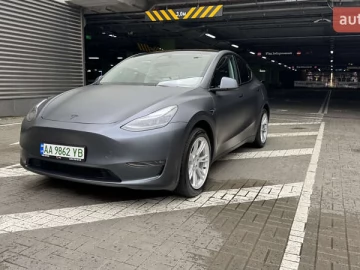 Авто Tesla Model Y 2023 № 7786685