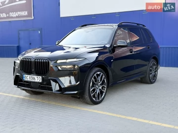 Авто BMW X7 2023 № 7786699