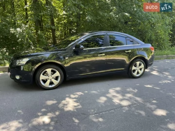 Авто Chevrolet Cruze 2009 № 7786764