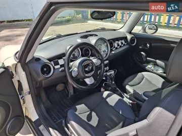 Авто MINI Cooper 2010 № 7786800