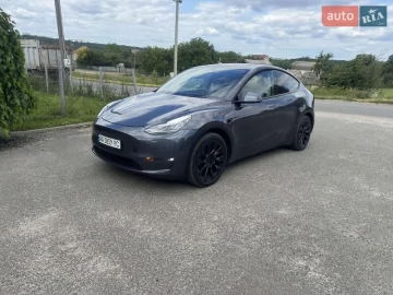 Авто Tesla Model Y 2022 № 7786939