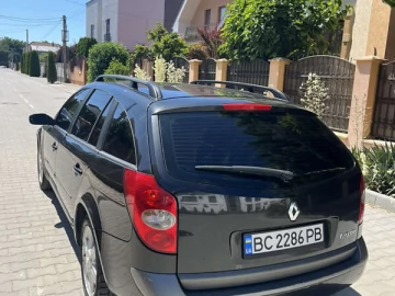 Авто Renault Laguna 2003 № 7787006
