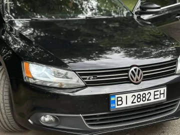 Авто Volkswagen Jetta 2012 № 7787133