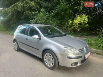 Авто Volkswagen Golf 2004 № 7787293
