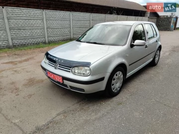 Авто Volkswagen Golf 2002 № 7787536