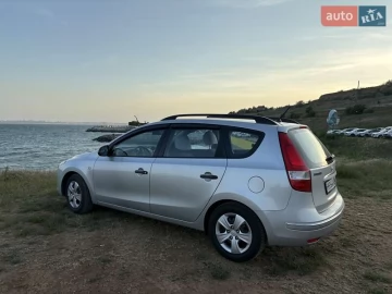 Авто Hyundai I30 2009 № 7787542