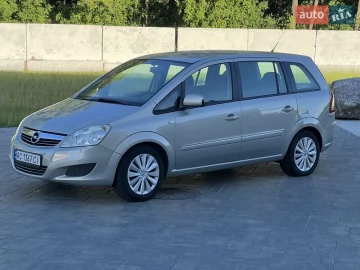 Авто Opel Zafira 2010 № 7787550