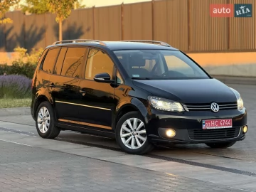 Авто Volkswagen Touran 2015 № 7787608