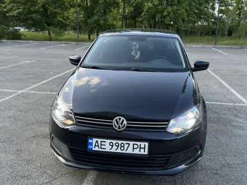 Авто Volkswagen Polo 2014 № 7787807