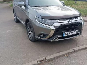 Авто Mitsubishi Outlander 2017 № 7787820