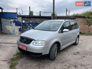 Авто Volkswagen Touran 2006 № 7787886
