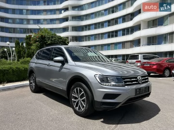 Авто Volkswagen Tiguan 2020 № 7787938
