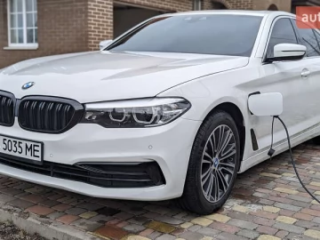 Авто BMW 5 Series 2019 № 7787977